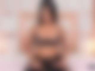 Live cam show with Carlee-Jones - Public Curvy on numayanayam.club