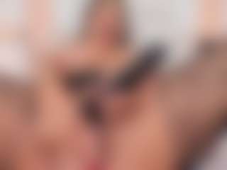 Carlee-Jones's Live Sex Cam Show
