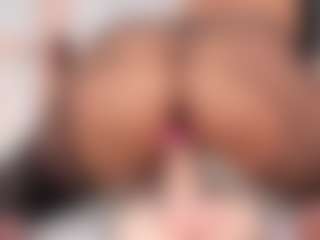 Carlee-Jones's Live Sex Cam Show