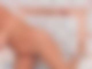 Carlee-Jones's Live Sex Cam Show
