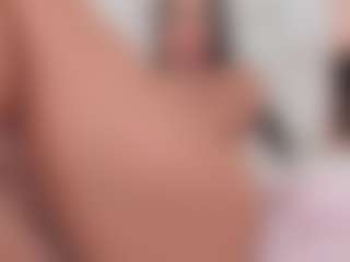 Carlee-Jones's Live Sex Cam Show