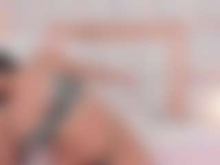Live cam show with Carlee-Jones - Cowgirl on Uber Horny