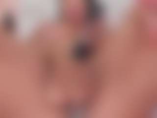 Carlee-Jones's Live Sex Cam Show