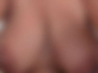 Carlee-Jones's Live Sex Cam Show