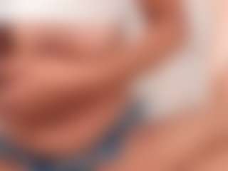 Carlee-Jones's Live Sex Cam Show