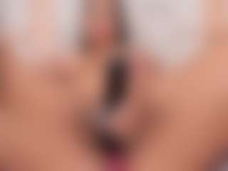 Carlee-Jones's Live Sex Cam Show