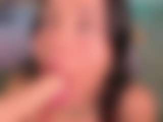 Live cam show with MiaaRose - Athletic Lush on Milfs Live