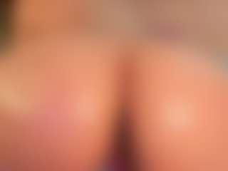 MiaaRose's Live Sex Cam Show