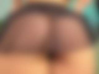 MiaaRose's Live Sex Cam Show