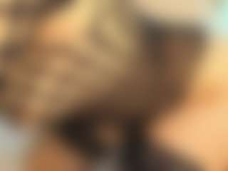 Show en direct avec MiaaRose - Petite Toys sur Camsoda