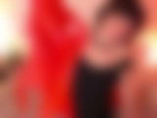 FantasticSonya MILF webcam performer live streaming