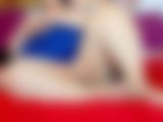 lindalovesexy MILF webcam performer live streaming