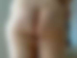 Live cam show with lindalovesexy - Dildo Or Vibrator on Ass Tok