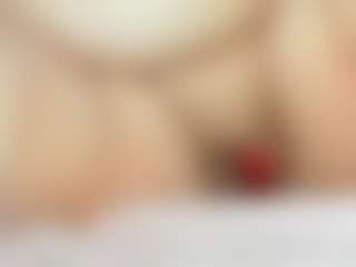 Live cam show with lindalovesexy - White on Camsoda | netherlands