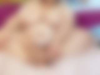 lindalovesexy's Live Sex Cam Show