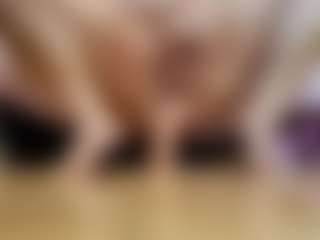 Live cam show with lindalovesexy - Spank MILF on Strip Flash - Live Sex Shows