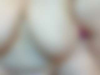 lindalovesexy's Live Sex Cam Show
