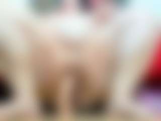 lindalovesexy's Live Sex Cam Show