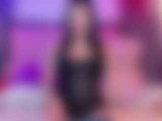 Live cam show with CHANNEL GUSS - Petite on StripNow