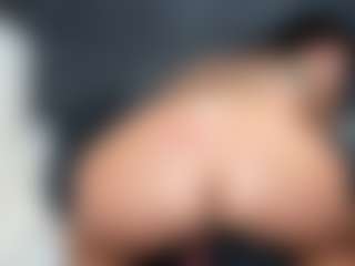 LauraColor's Live Sex Cam Show