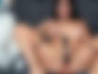Live cam show with LauraColor - Lovense on CamwithHer