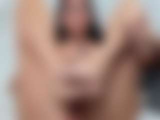 Live cam show with LauraColor - Tattoos Mature on ObeyMaria