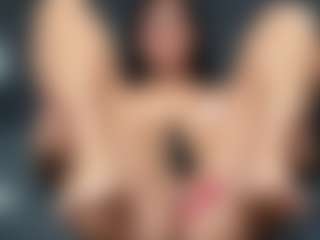 Live cam show with LauraColor - Dildo Mature on Free Soda