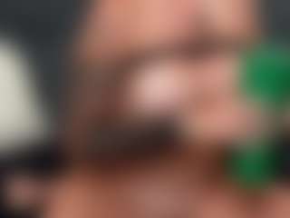 LauraColor's Live Sex Cam Show