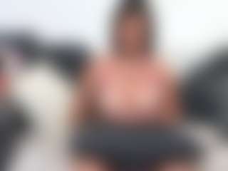 LauraColor's Live Sex Cam Show