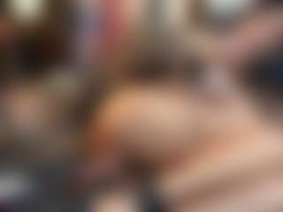 Live cam show with LauraColor - Cosplay Mature on mypornchat.com