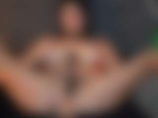 LauraColor's Live Sex Cam Show