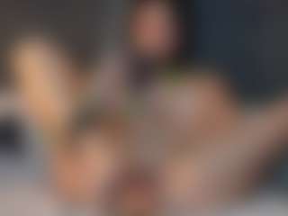 LauraColor's Live Sex Cam Show
