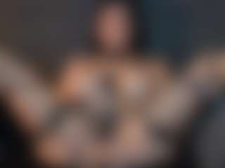 LauraColor's Live Sex Cam Show