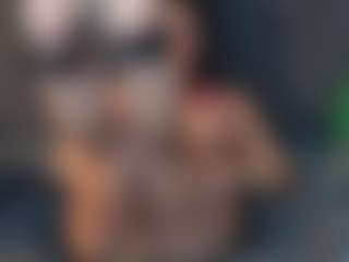 LauraColor's Live Sex Cam Show
