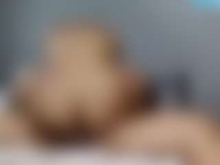 Naughtypussy's Live Sex Cam Show