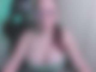 Live cam show with FernandaDiaz05 - Ebony on Fling VIP Chat | colombia