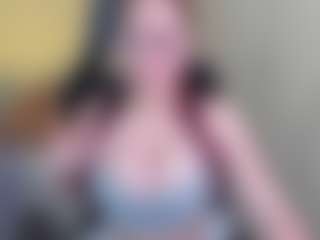 Live cam show with FernandaDiaz05 - Cosplay Young Adult on CamClone