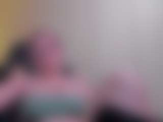 Live cam show with FernandaDiaz05 - Red Hair on Camming Site