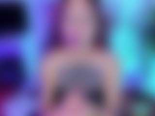 Live cam show with kim-alissa - MILF on hotwifechat.live