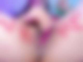 Live cam show with kim-alissa - Mature on chickslive.net