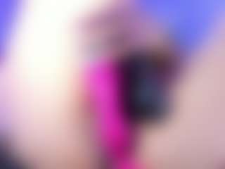 Live cam show with kim-alissa - Mature on AdultVida.com