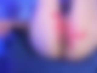 Live cam show with kim-alissa - Tease MILF on CamwithHer