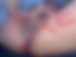 Live cam show with kim-alissa - Small Tits Mature on UwU Esports