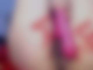 Live cam show with kim-alissa - Camel Toe on Camsoda