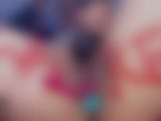 Live cam show with kim-alissa - Shaved Pussy Mature on Camsoda