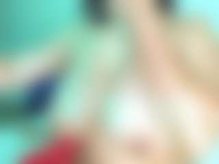 Live cam show with SinthiaCollins - Body Massage on Camsoda Late Night