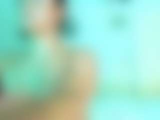 SinthiaCollins MILF webcam performer live streaming