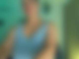Live cam show with SinthiaCollins - Body Massage on Strip Flash - Live Sex Shows