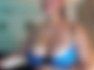 Live cam show with SinthiaCollins - Cowgirl on Soda Cam