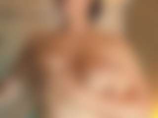 Live cam show with SinthiaCollins - Lovense Middle Aged on Taboo Cams XXX